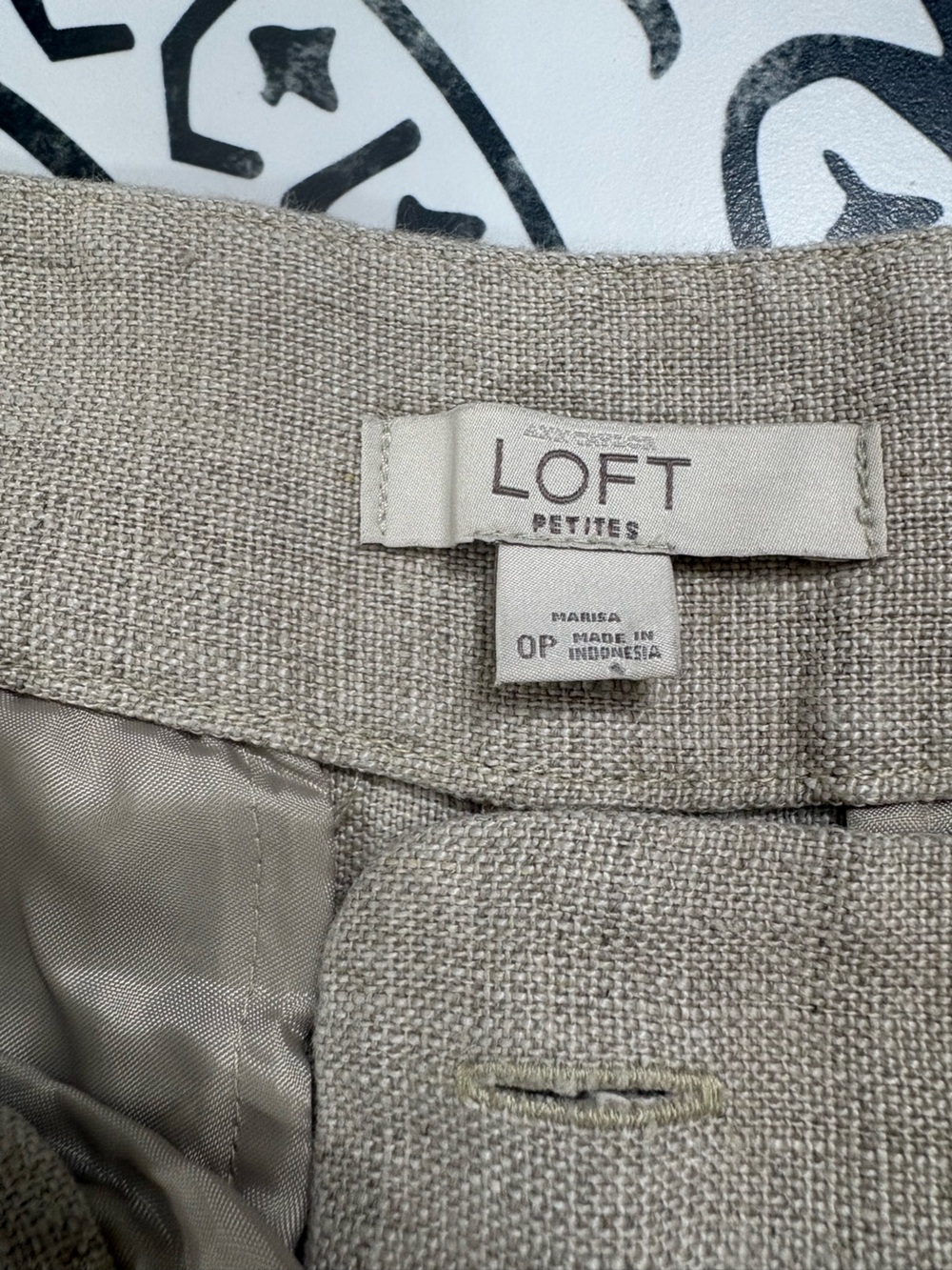 LOFT Petite Neutral 100% Linen Taupe Textured Pants - Picture 2 of 3